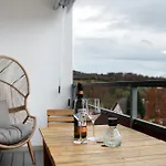 Weitblick Lejlighed